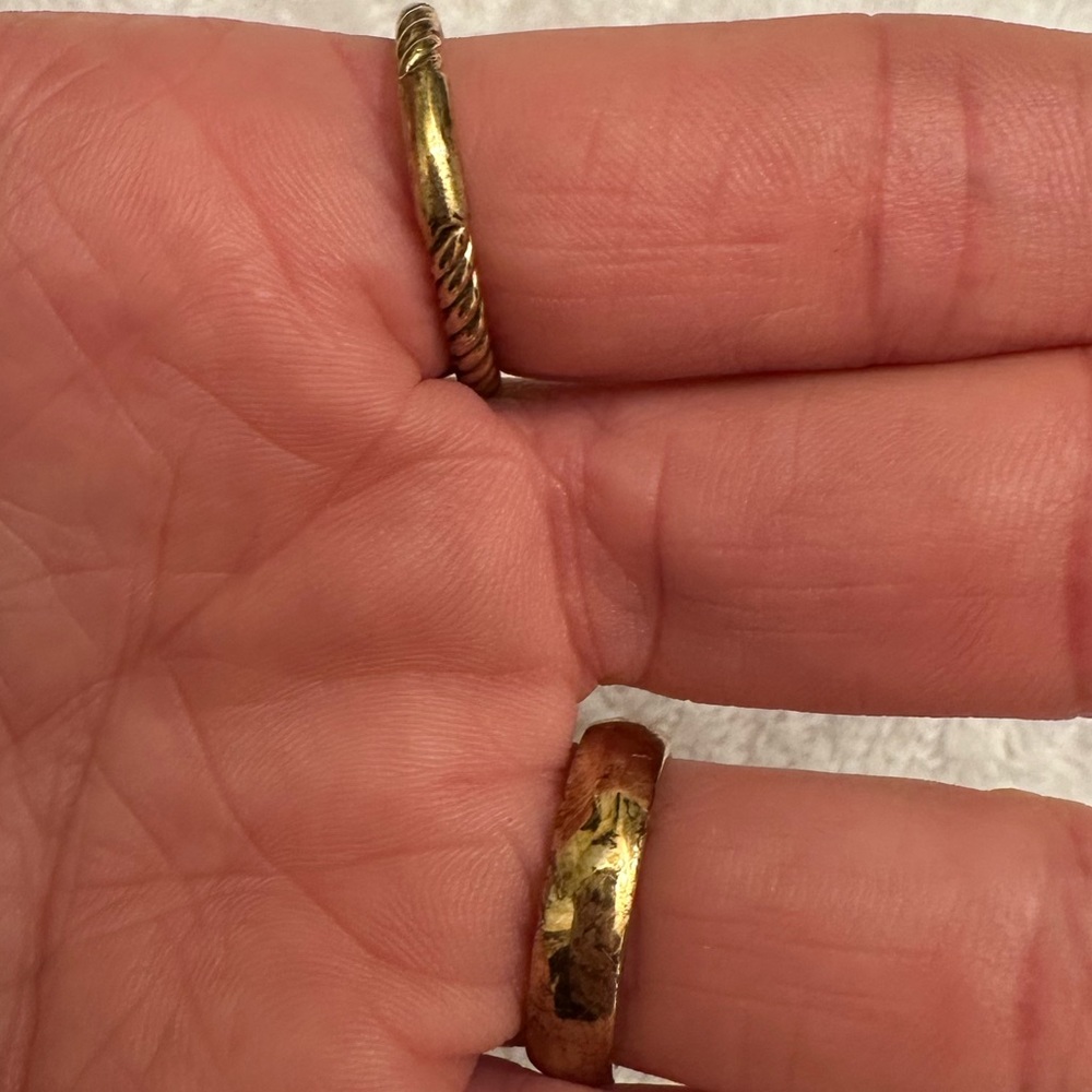 Vargas Goteo rings ASO Meghan Markle - Picture 7 of 7
